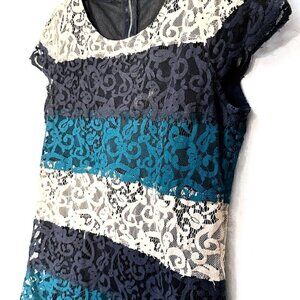 Ann Taylor XS Lace Top Black Teal Off-White Size Extra Small Short Sleeve Dressy
